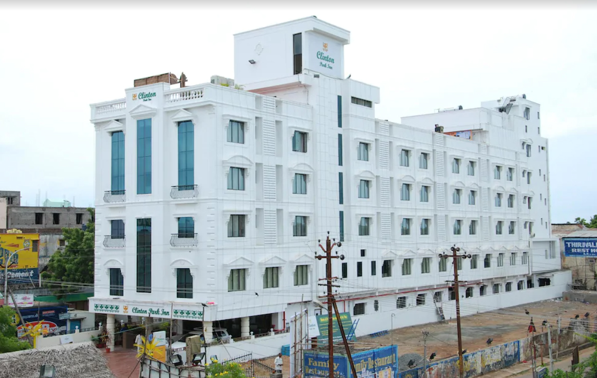 Clinton Park Inn Velankanni – Church Road, Free Breakfast & Parking
