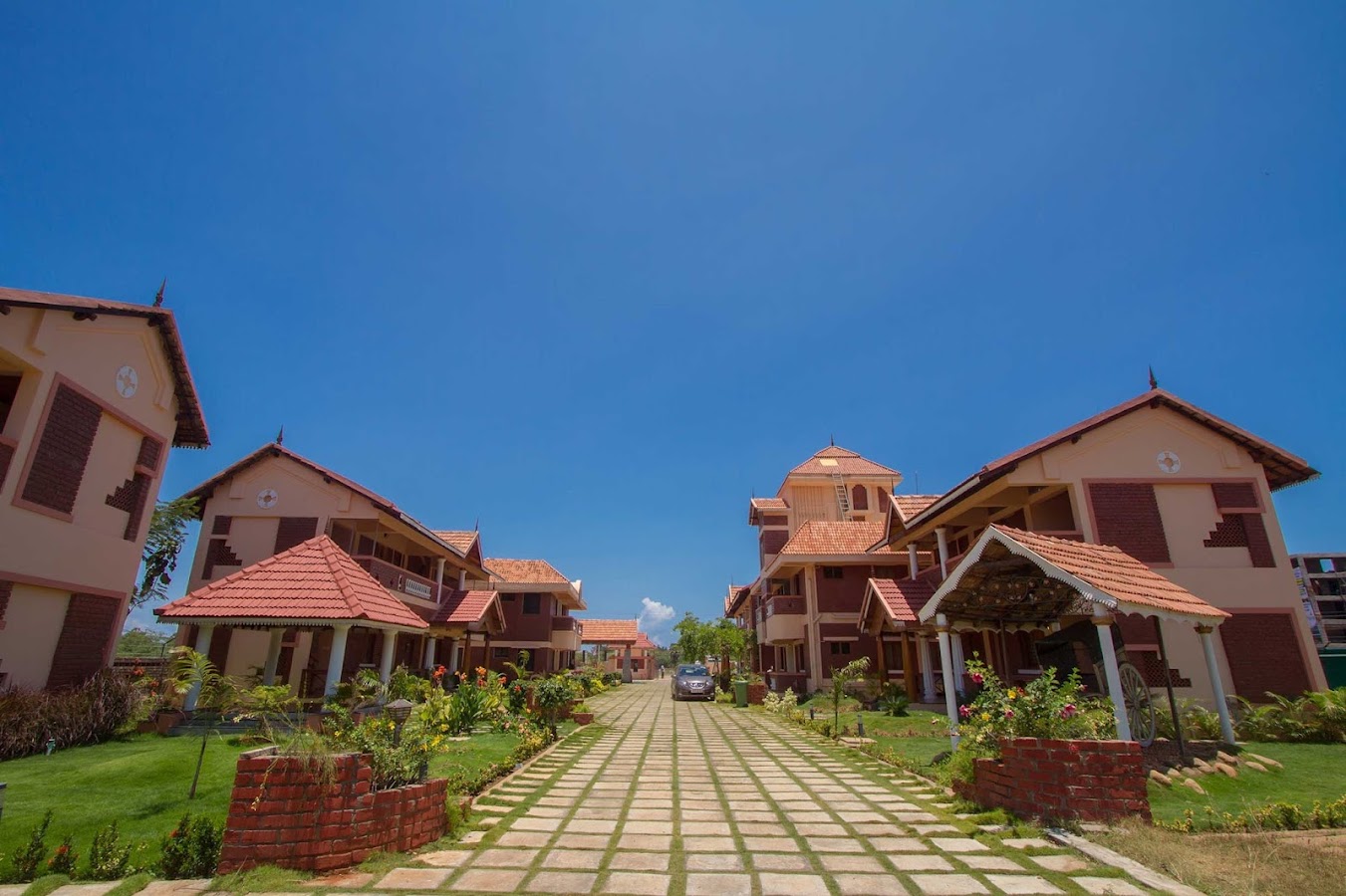 GS Resorts Velankanni – Swimming Pool, Free Breakfast & Parking on SH 49