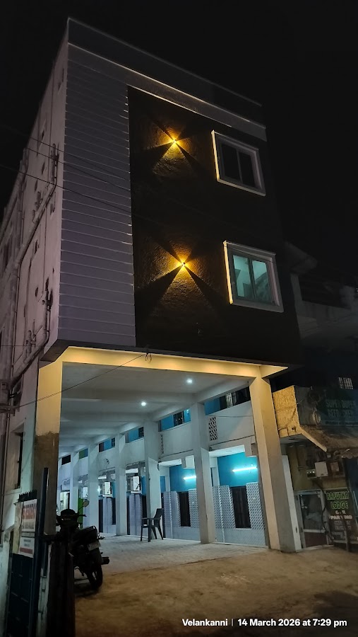 Hotel Grand Arputha Velankanni – 109 Uthiriyamatha Kovil Street