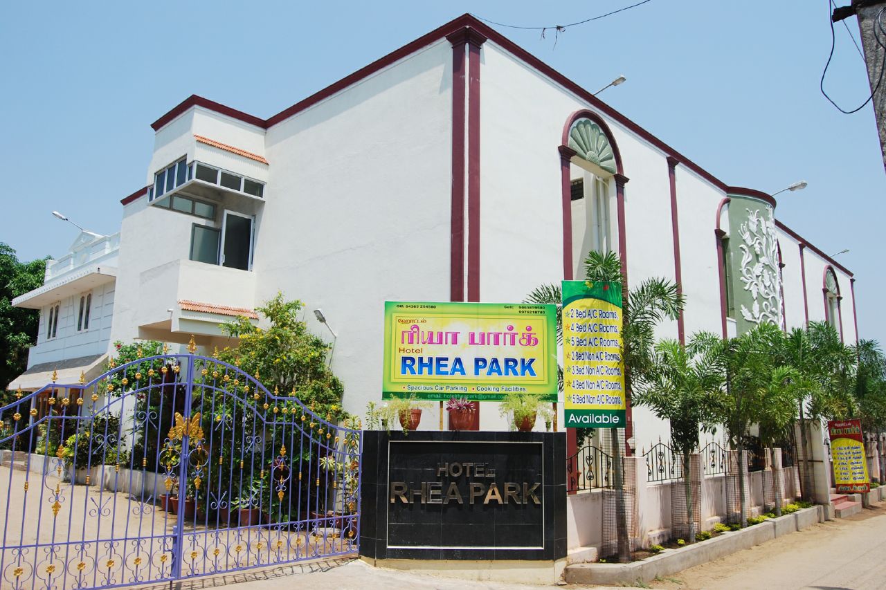 Hotel Rhea Park Velankanni – Behind Bus Stand, Wi-Fi
