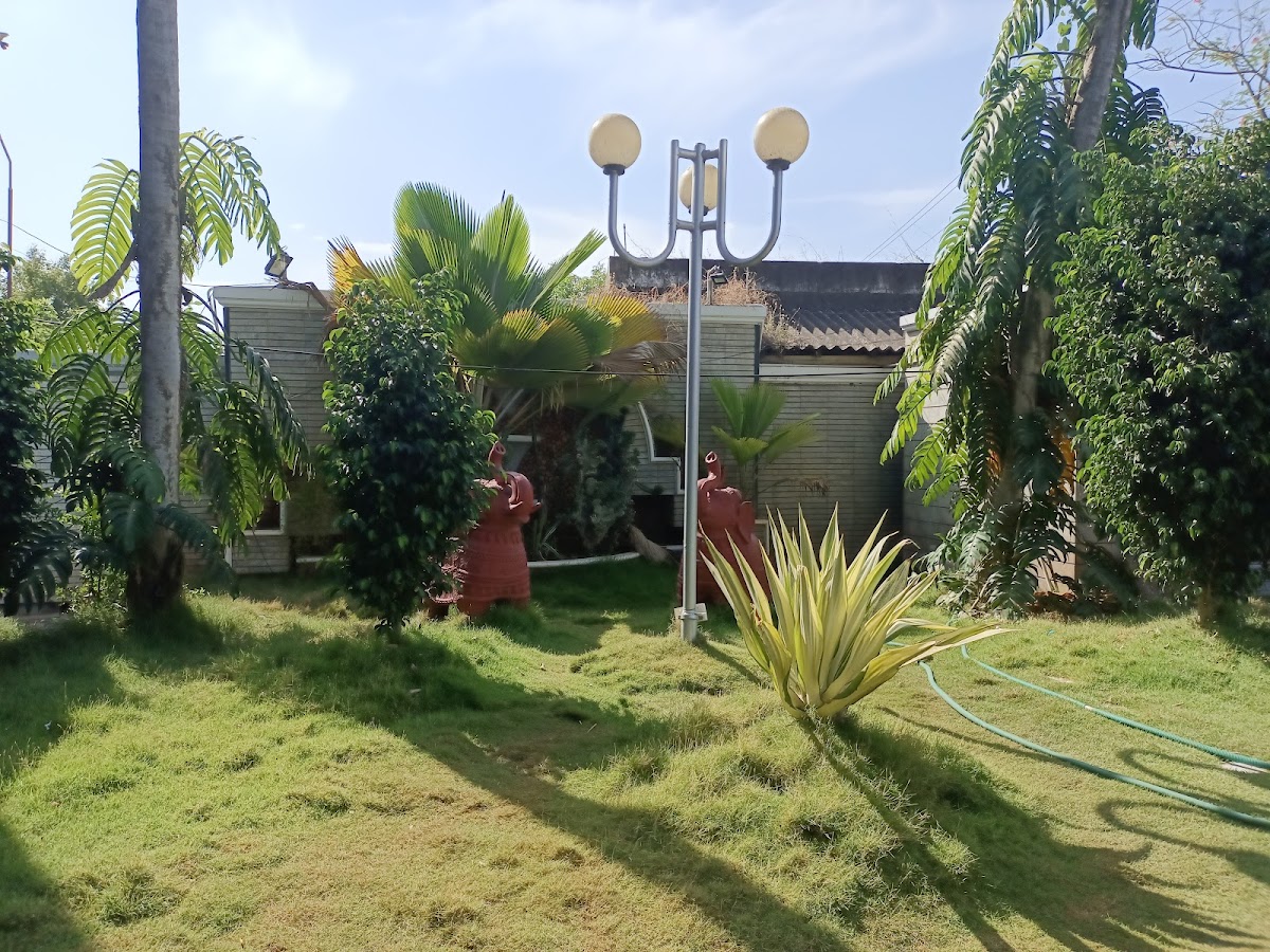 Hotel Selvies – Thiruvarur (35 km from Velankanni)