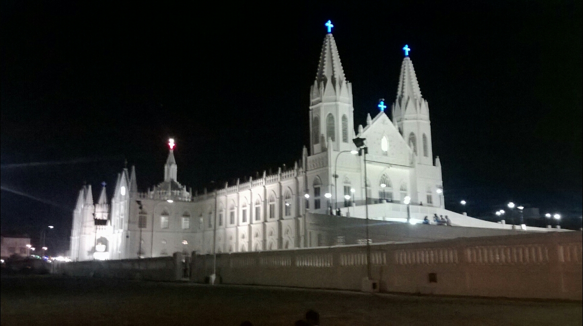Kings Lodge Velankanni – Early Check-in 6 AM, Wi-Fi