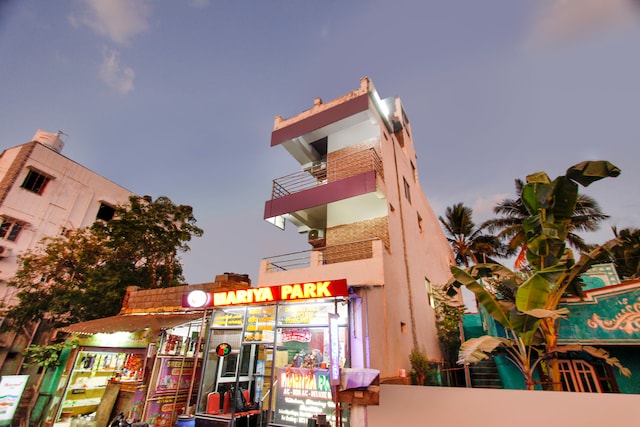 OYO 67954 Hotel Mariya Park Velankanni – Railway Station Rd