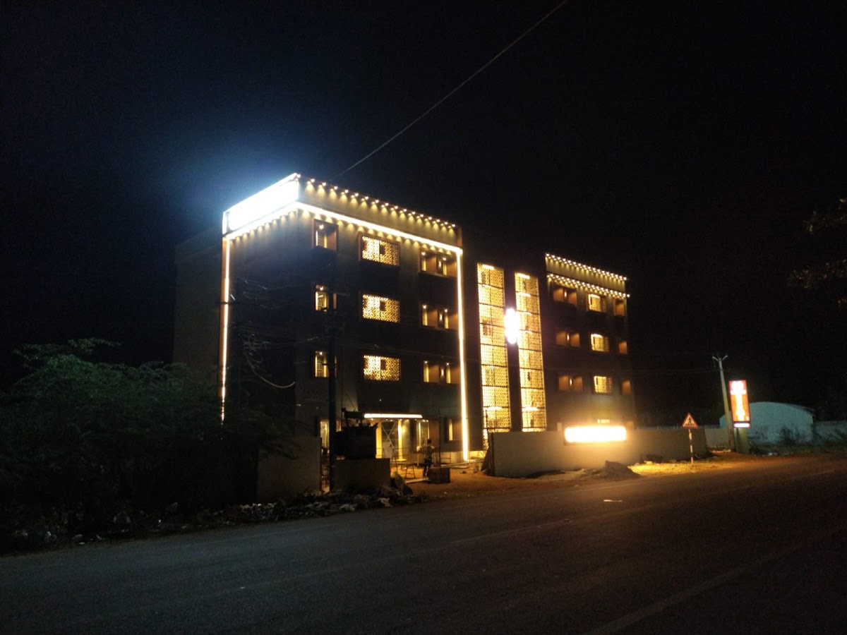 Santhosh Inn Velankanni – ECR Road, 217 Reviews, AC from ₹2,000