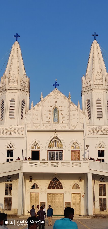 V Jasentha V Vincent Lodge Velankanni, Tamil Nadu
